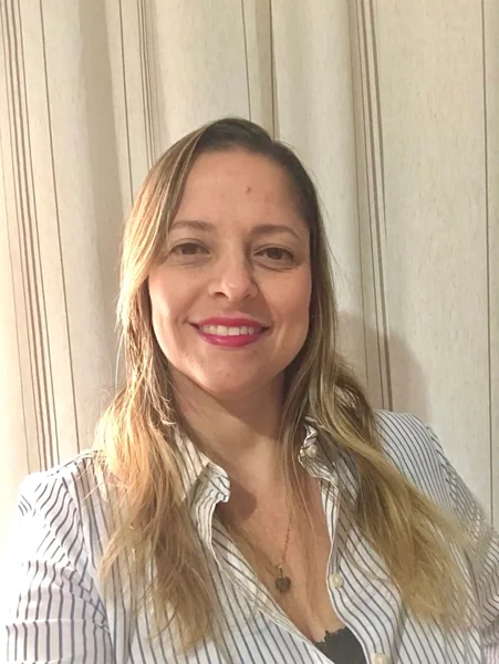 Alessandra Ferreira de Carvalho Maio Rodrigues