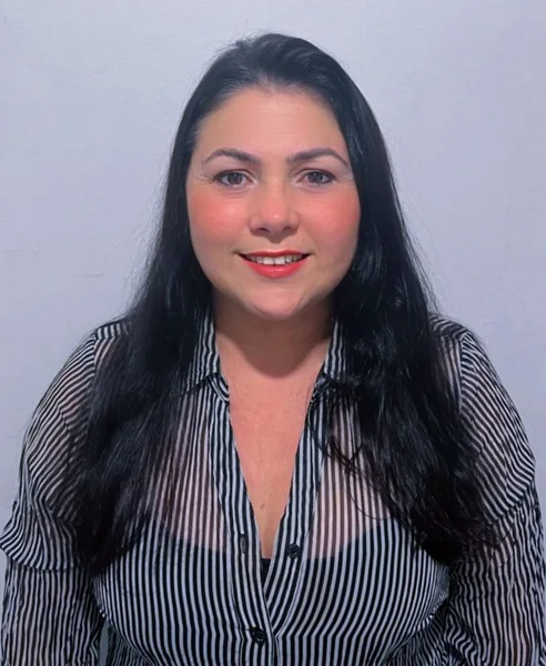 Aline Corrêa Alves