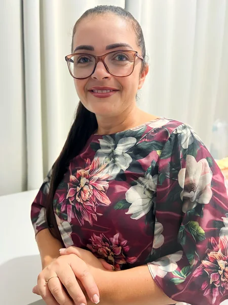 Angélica dos Santos Lobo de Andrade